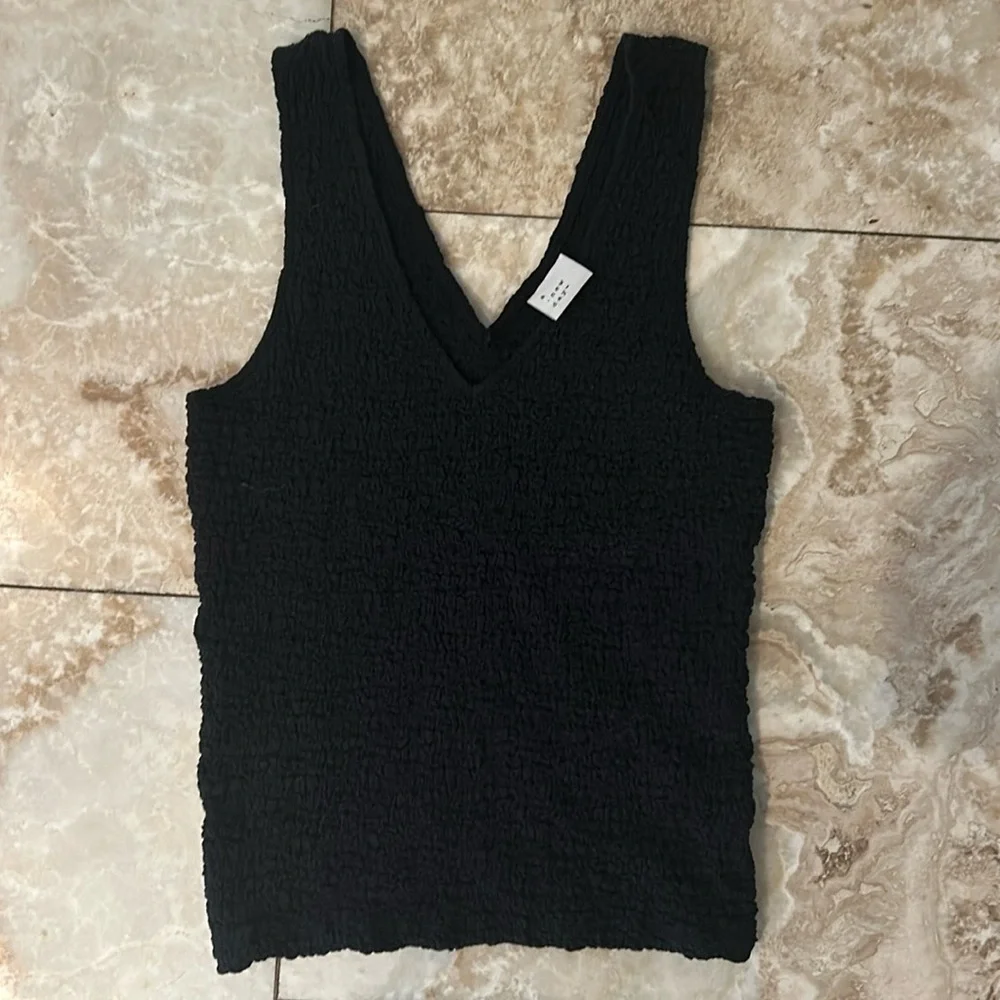 A new day textured tank - Picture 1 of 3